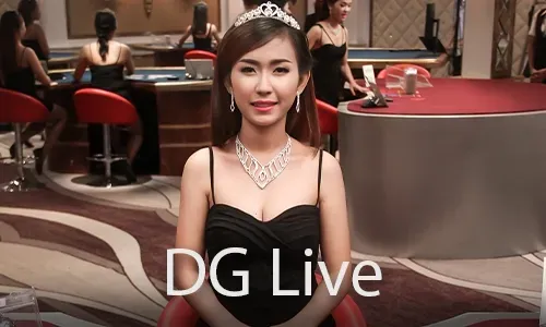 Player enjoying jl22 online casino games on a mobile device